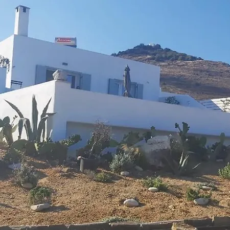 Glymar Paros